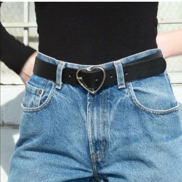 Brandy Melville Accessories - Brandy Melville faux leather silver heart belt